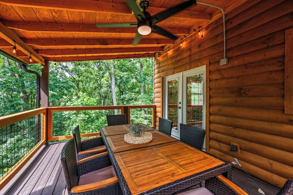 Private Covered Back Deck