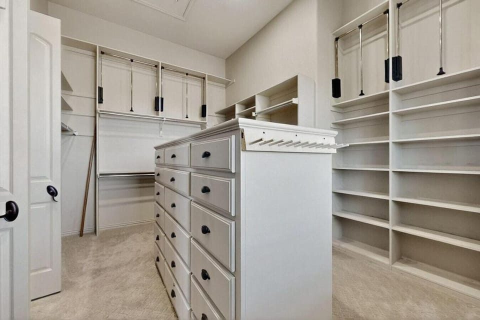 More storage than most rooms get in total square footage