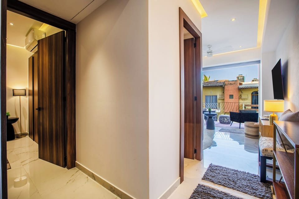 Entrance to the bedroom