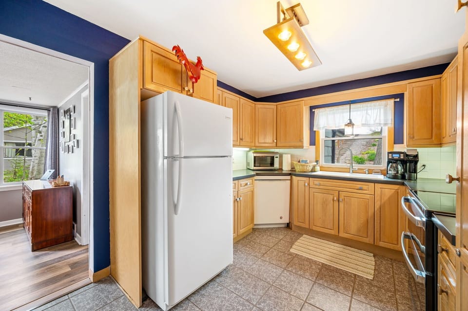 Everything you need to whip up meals, from quick snacks to gourmet dinners.