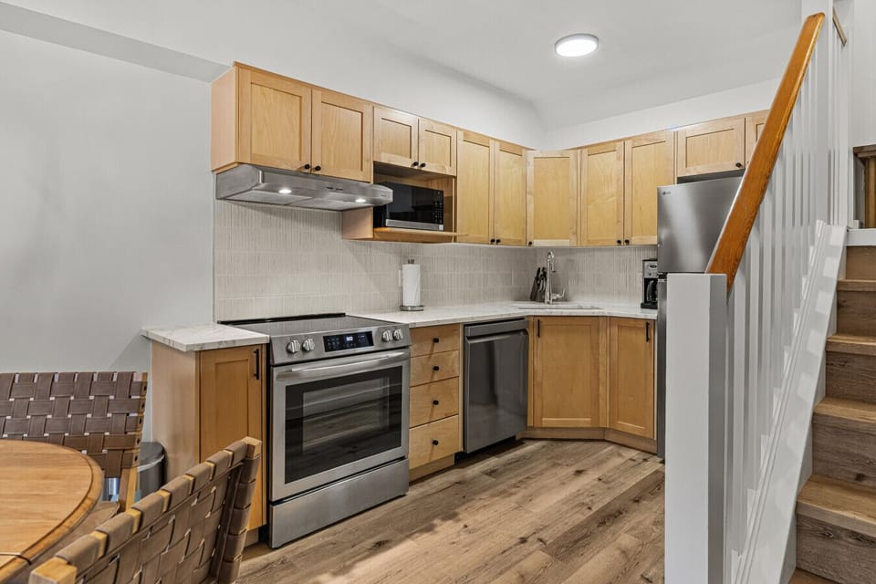 We want to make our guest’s stay as easy as possible - the kitchen is fully stocked with all cookware and utensils plus dishwasher tabs, cooking oil, S&P, Early Grey tea and Tim Horton’s ground coffee