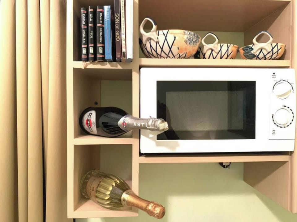 Microwave