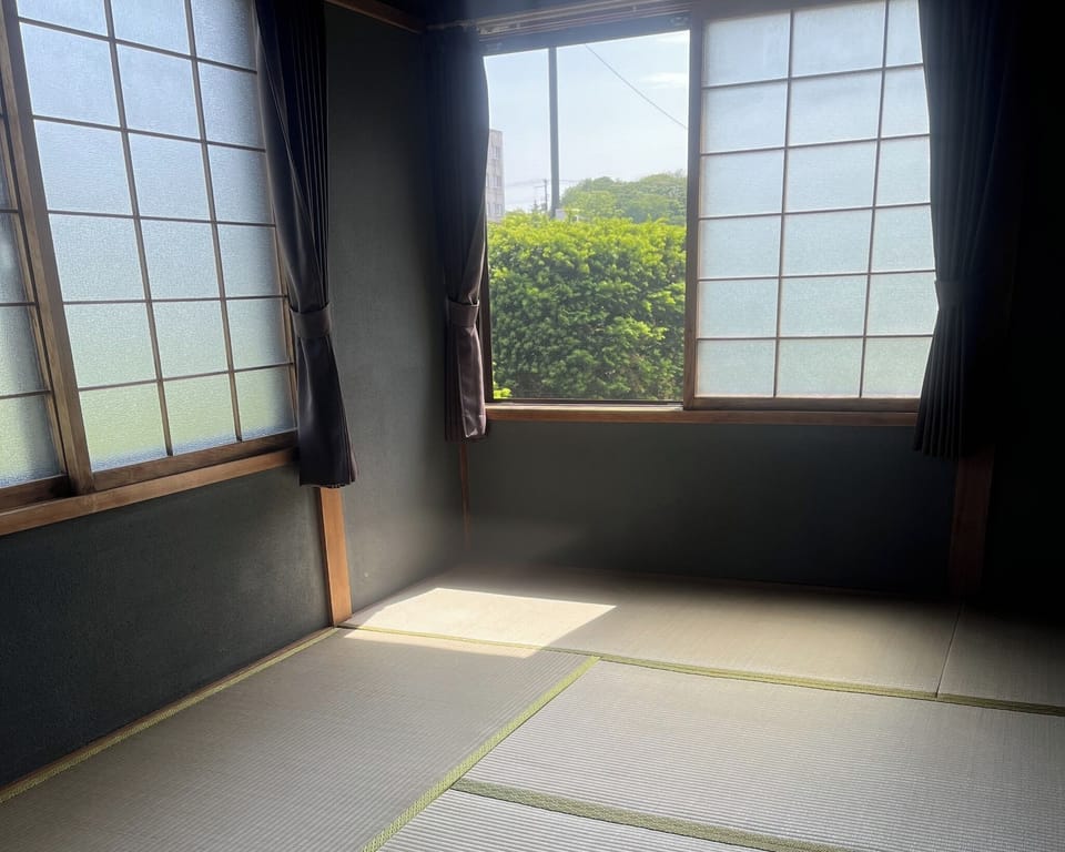 8 tatami Japanese-style room