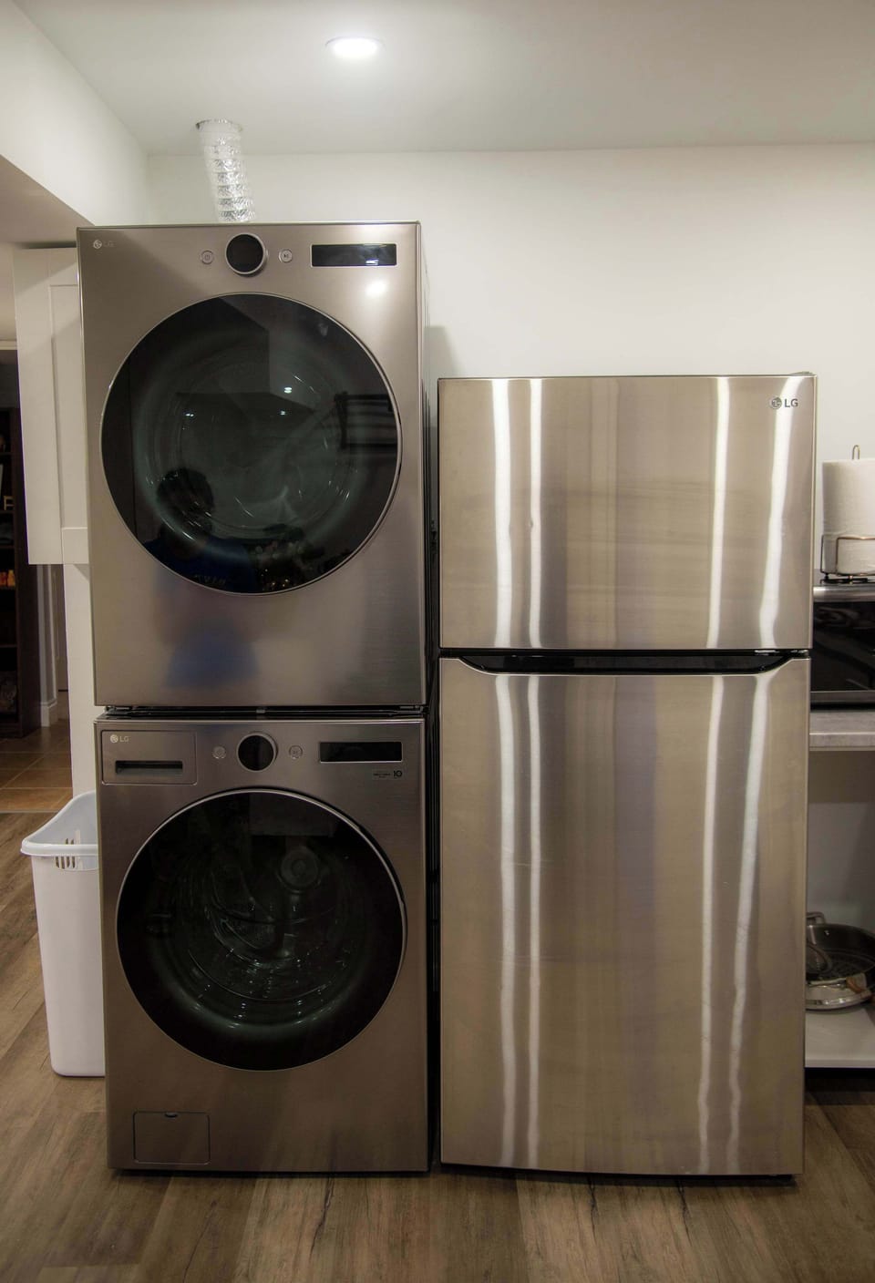 Full washer and dryer ensuite! 