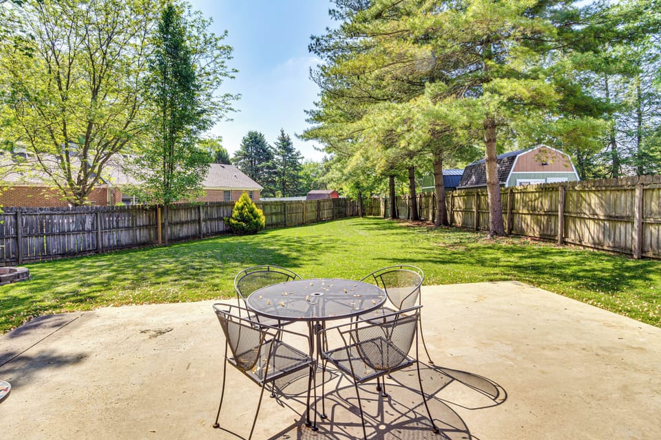 Patio & Yard
