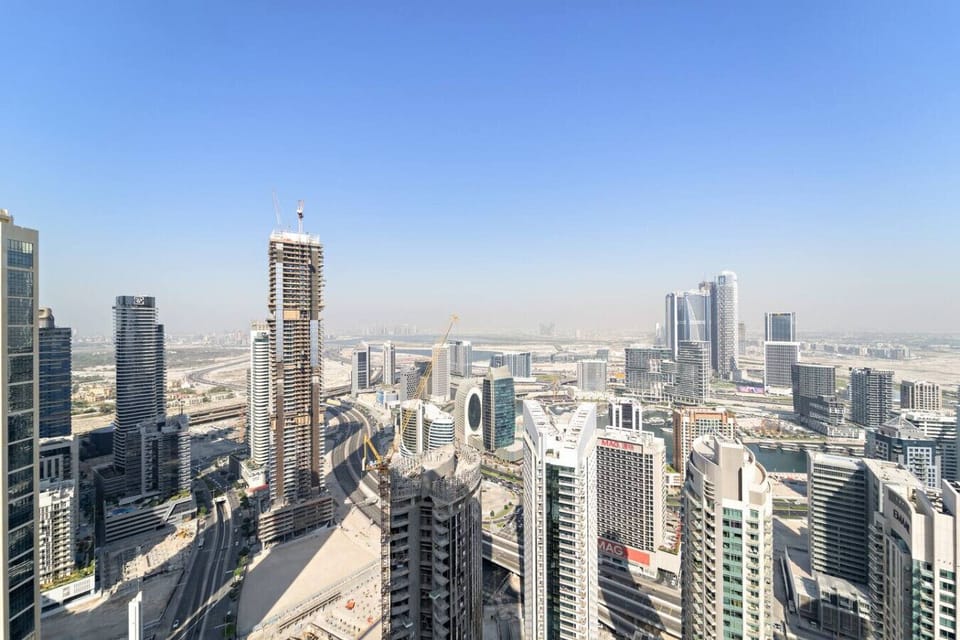 Skyline View: Experience breathtaking vistas of Dubai`s iconic skyline from your luxurious retreat!