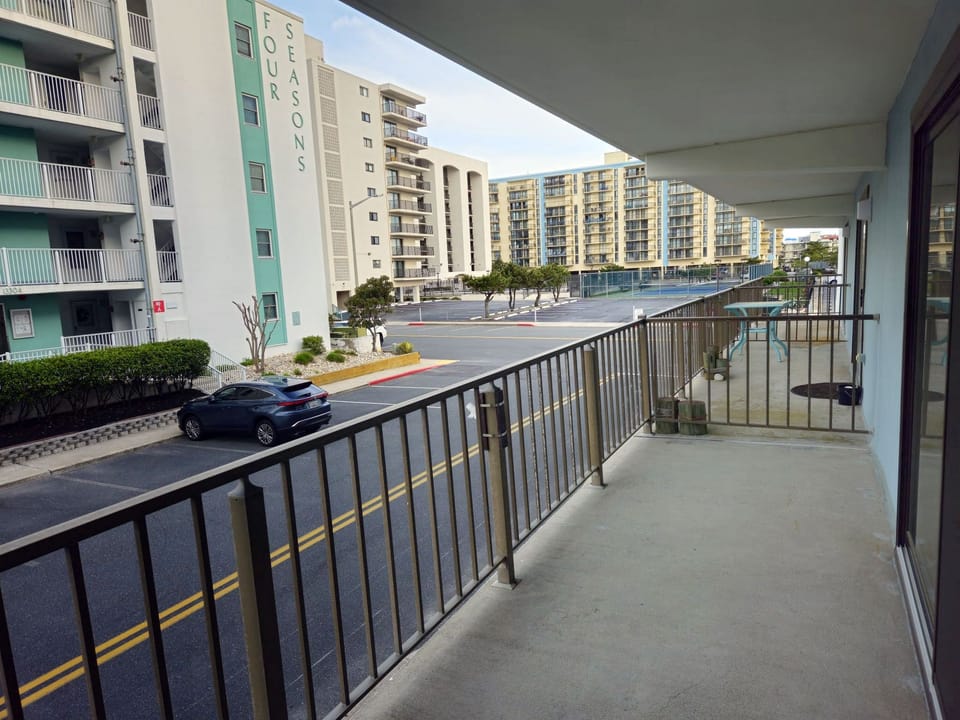 BALCONY-VIEW