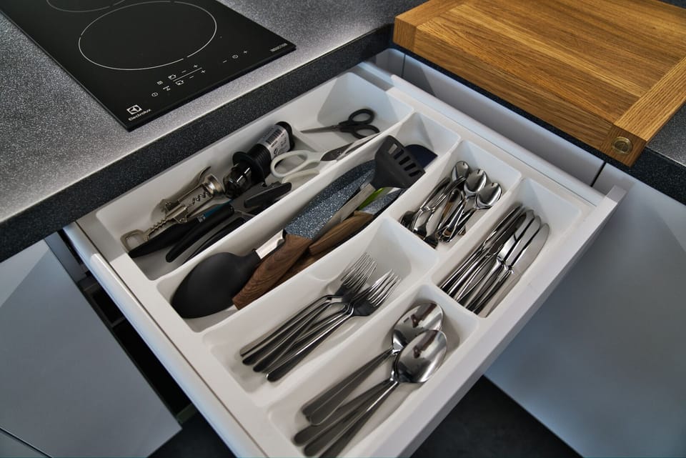 Everything you need for cooking and dining