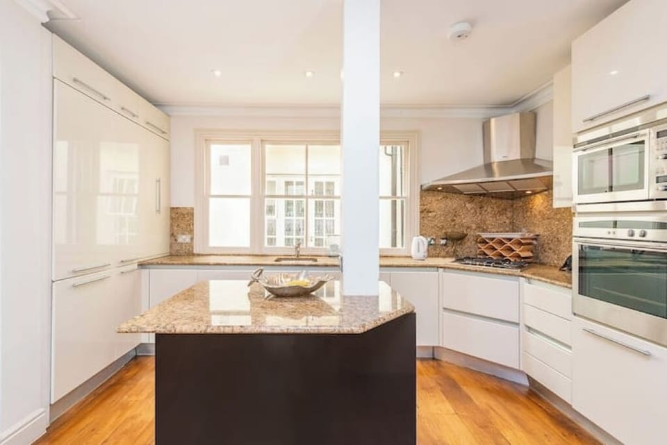 Open plan kitchen
