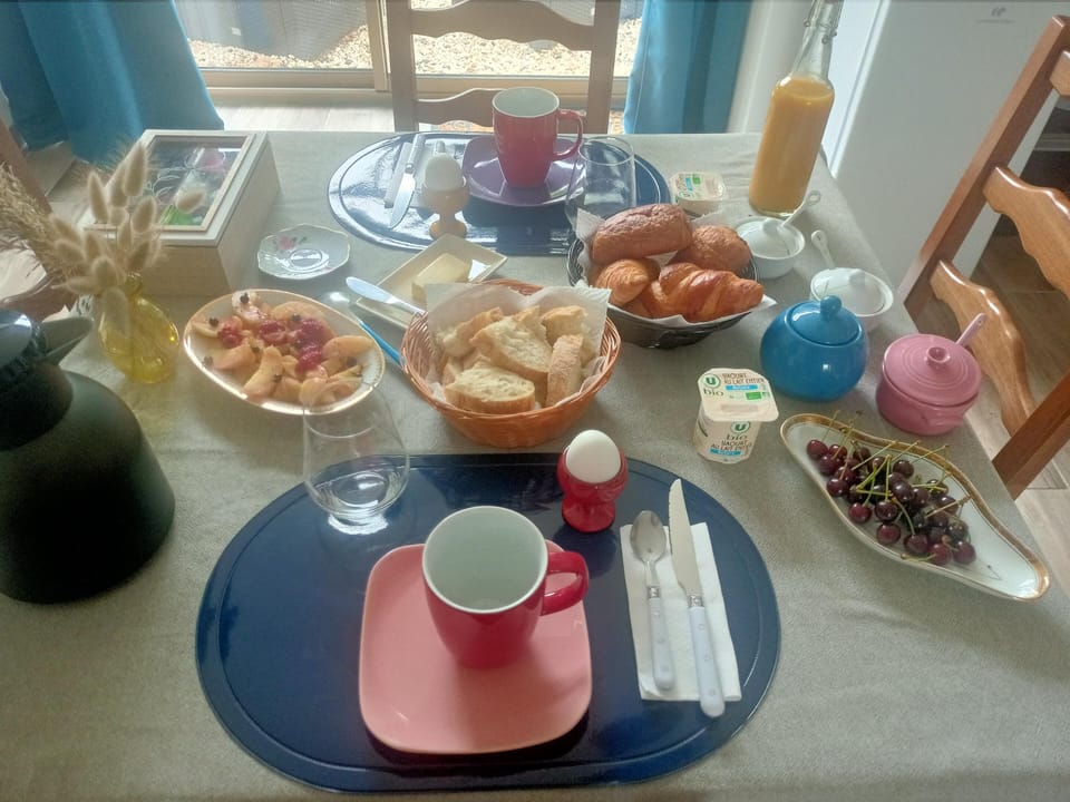 Breakfast meal