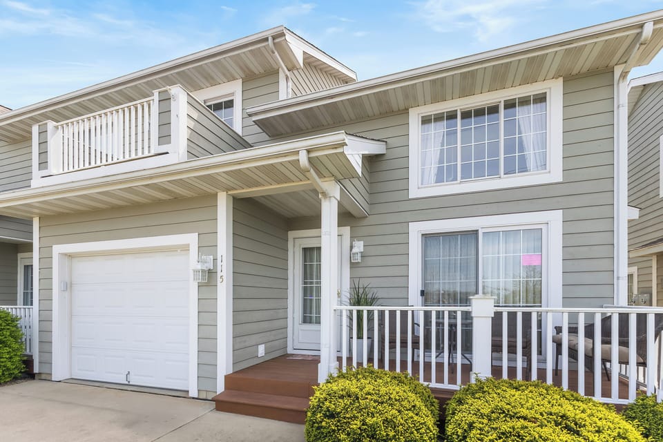 Front facing views of the marina