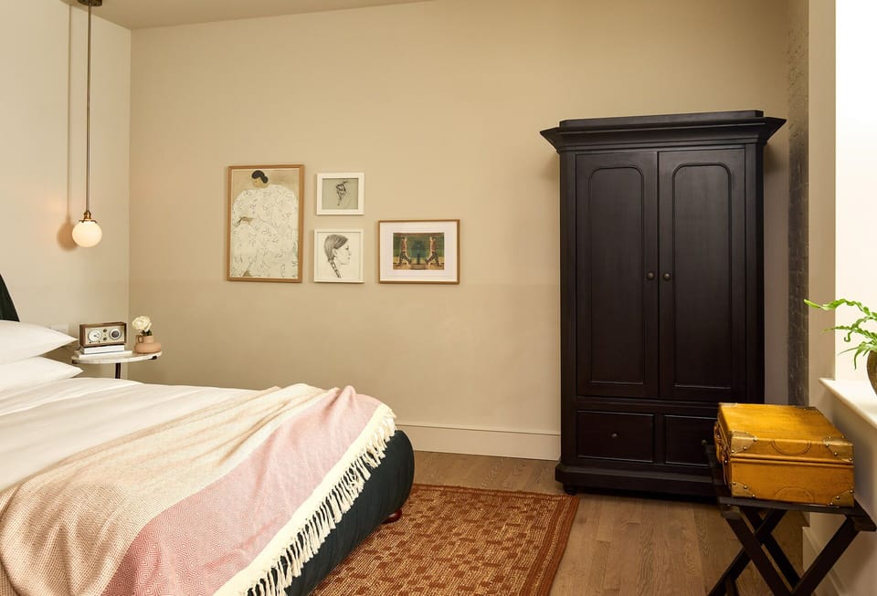 Unit with Queen size bed