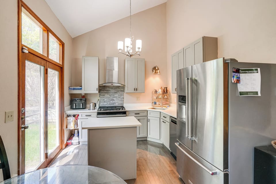 Kitchen | 1st Floor