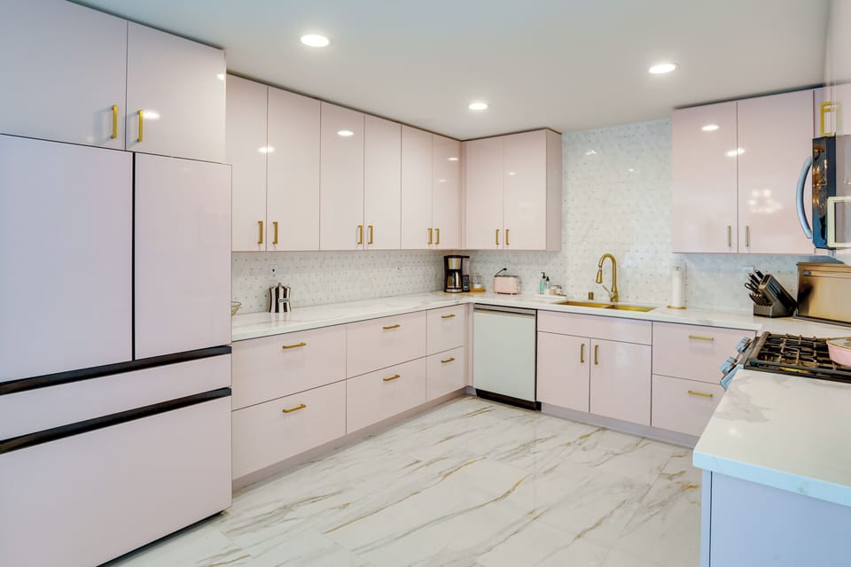 Kitchen | Drip Coffee Maker | Dishwasher | Pink Cabinets & Refrigerator