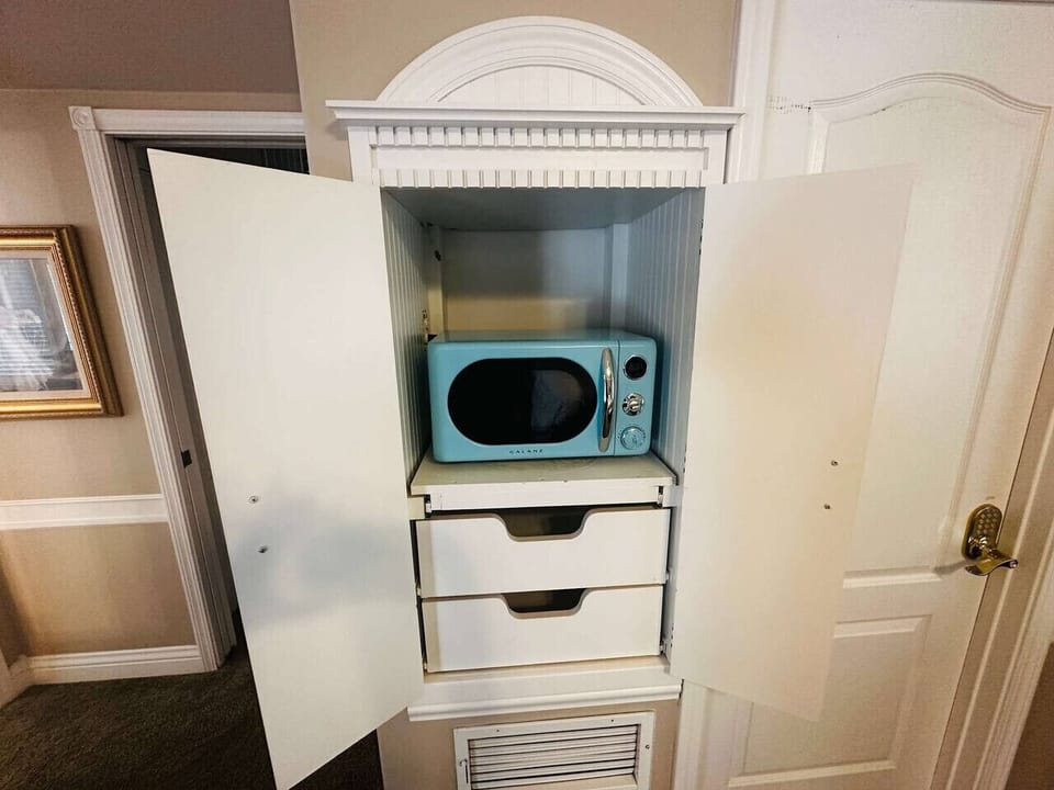 Microwave