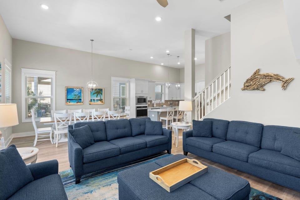 Comfy seating area overlooking the kitchen and dining.