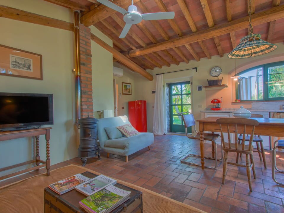 Shrub, Residential Area, Home, Estate, Garden, Lawn, Landscaping, Yard, Mansion, Villa