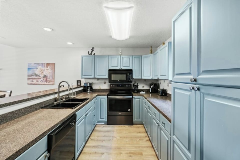 A fully stocked kitchen makes meal preparation a breeze.