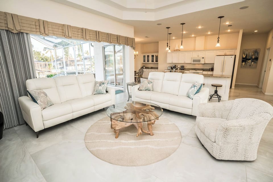 Gulfcoast Oasis Living Room Seating