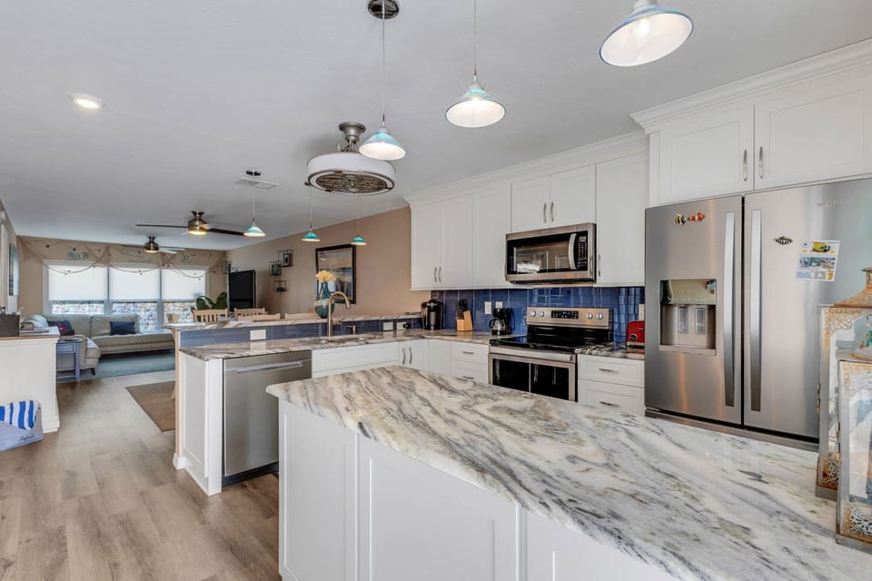 Entry Way & Kitchen