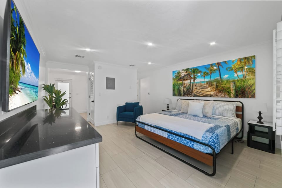 Relax in the room and watch a movie with your family or friends