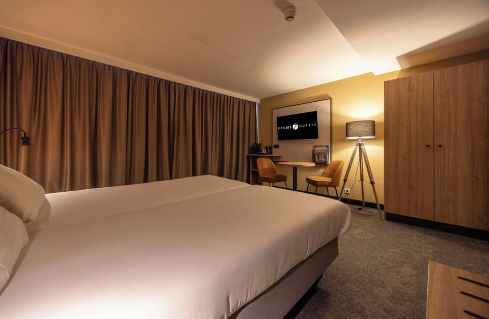 Unit with 2 Twin size beds