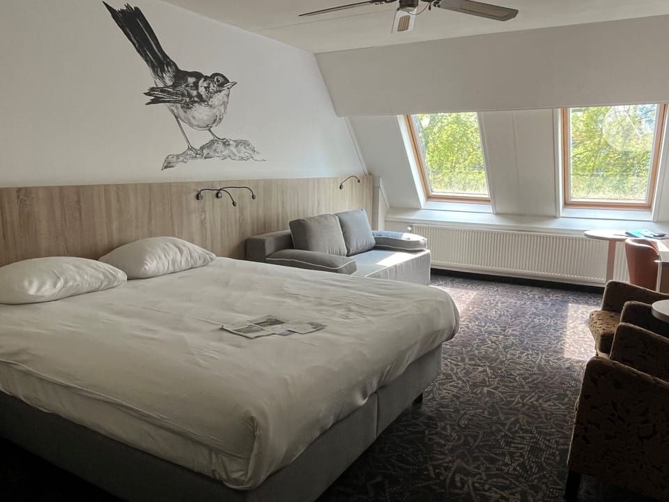 Unit with 2 Double-size beds