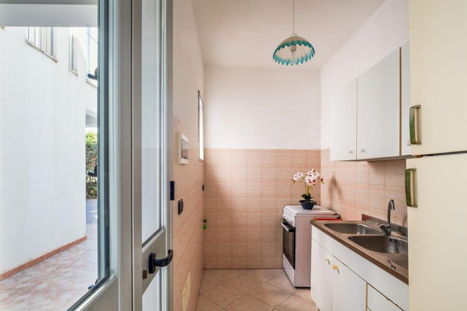 Autumn, Kitchen, Spring, Summer, Winter