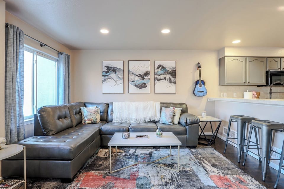 Let this cozy living space be your home away from home.
