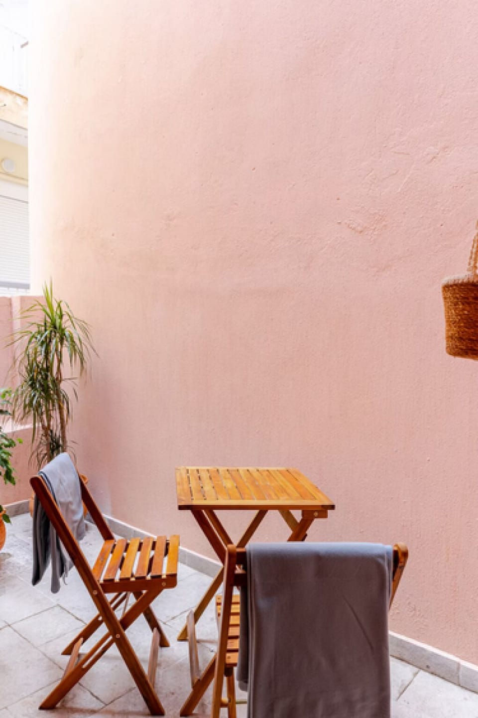 Balcony #1: A cozy corner for guests who wish to enjoy a cigarette