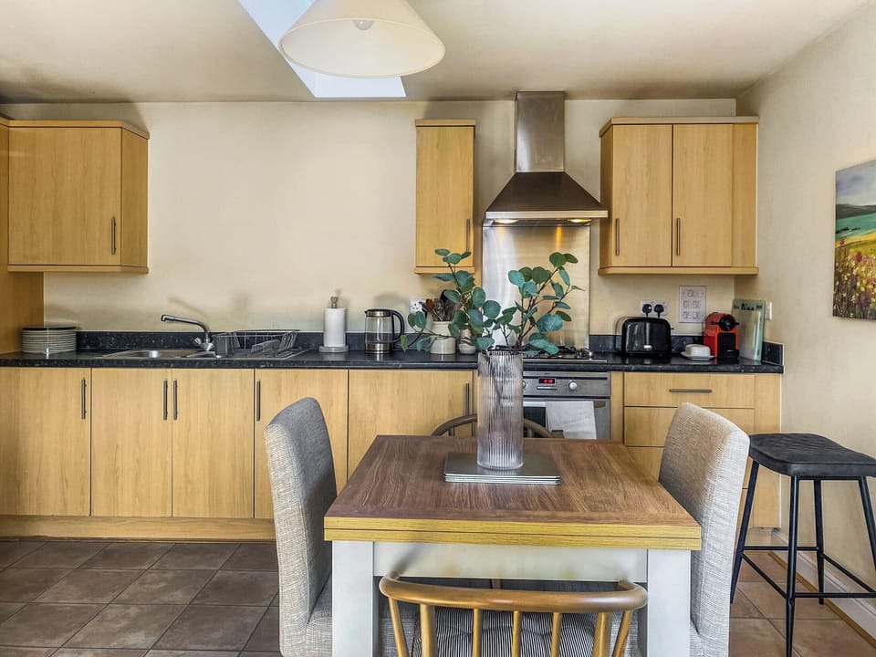 Kitchen/diner | Coach House Apartment, Bournemouth