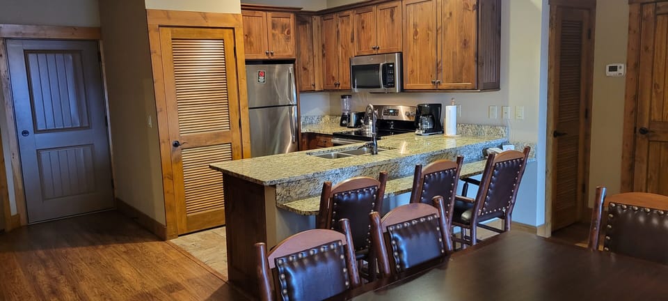 Fully equipped GRAND kitchen