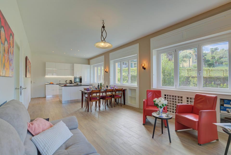 Living and dining room