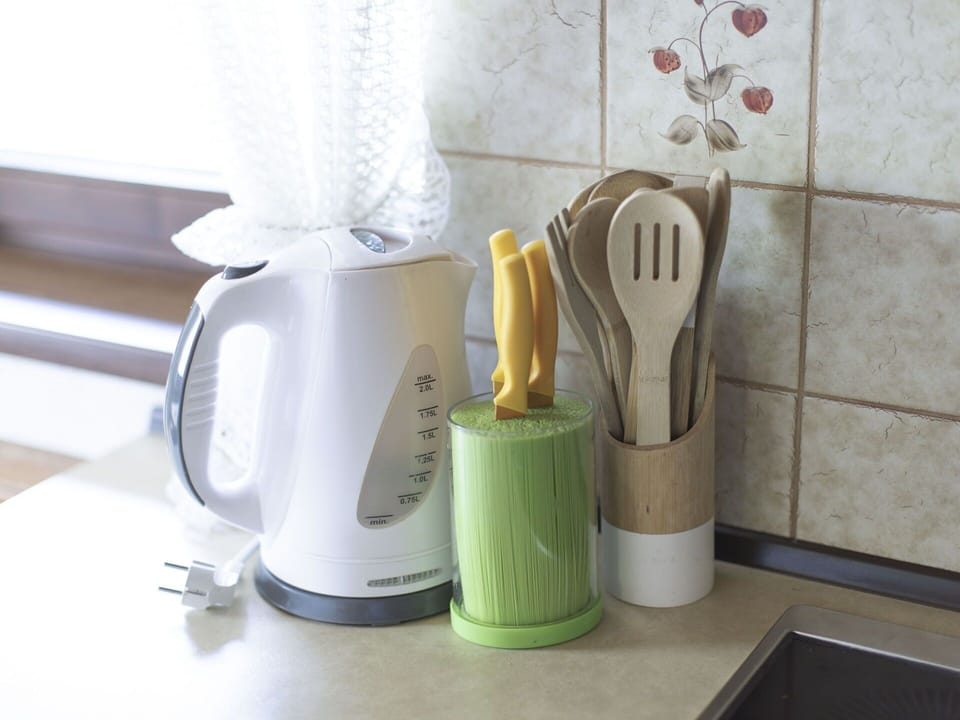 Kitchen Appliance, Tableware, Home Appliance, Small Appliance, Serveware, Kitchen, Countertop