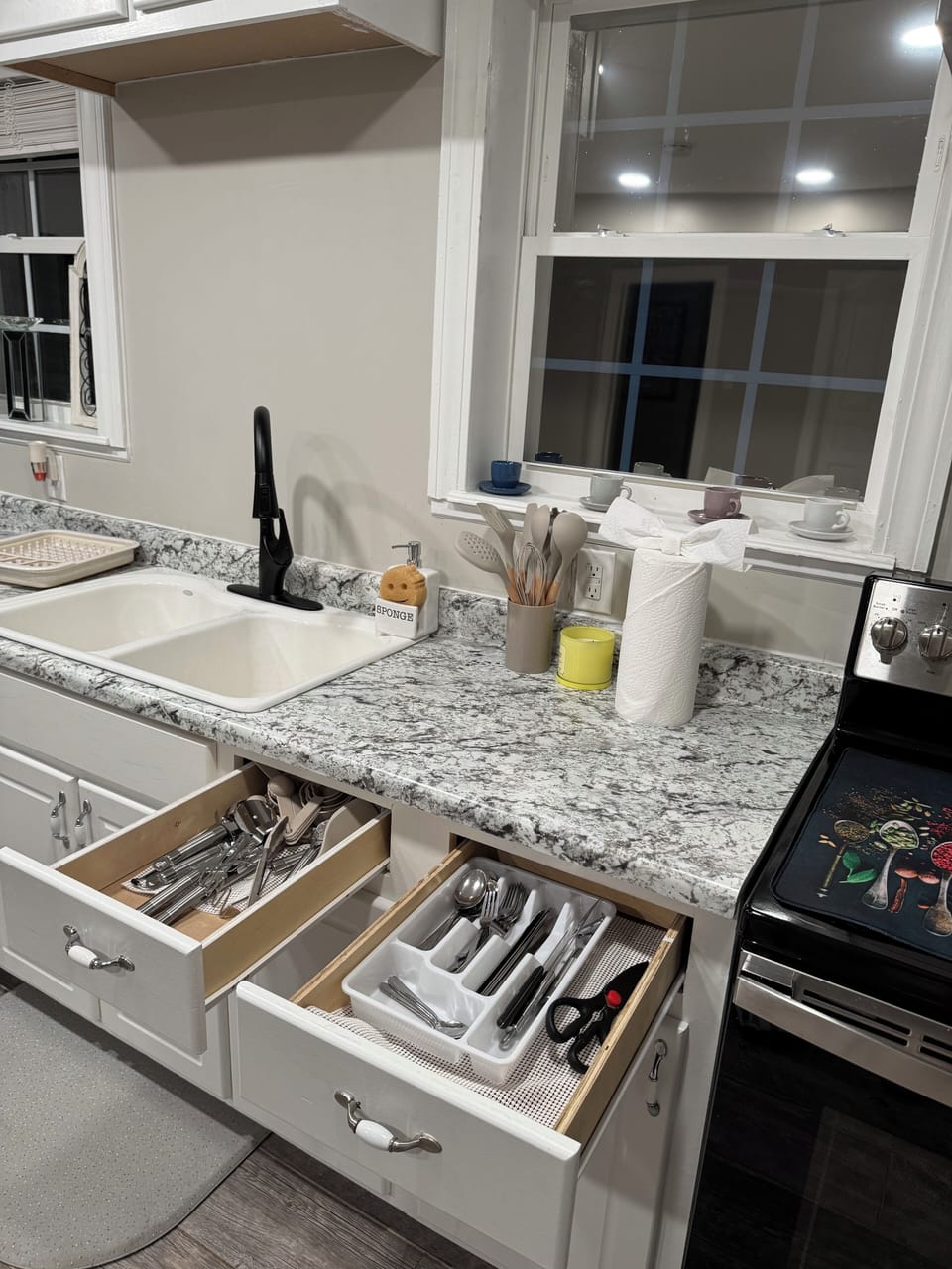 kitchen utensils