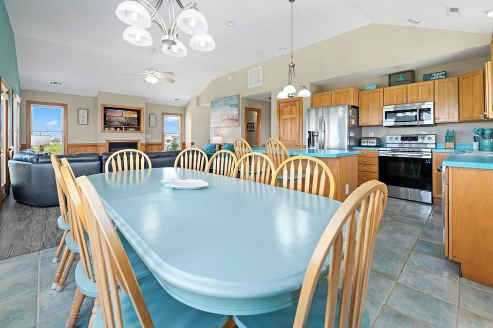 10 Person Dining Table  - Hosted by BeachVacationsOBX