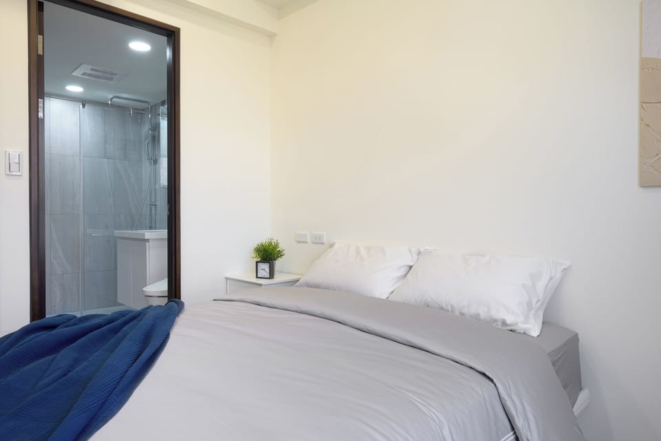 en suite bathroom