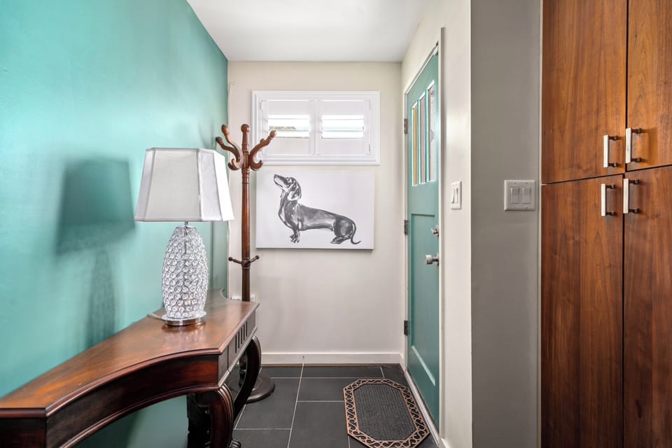 Laundry & Mudroom