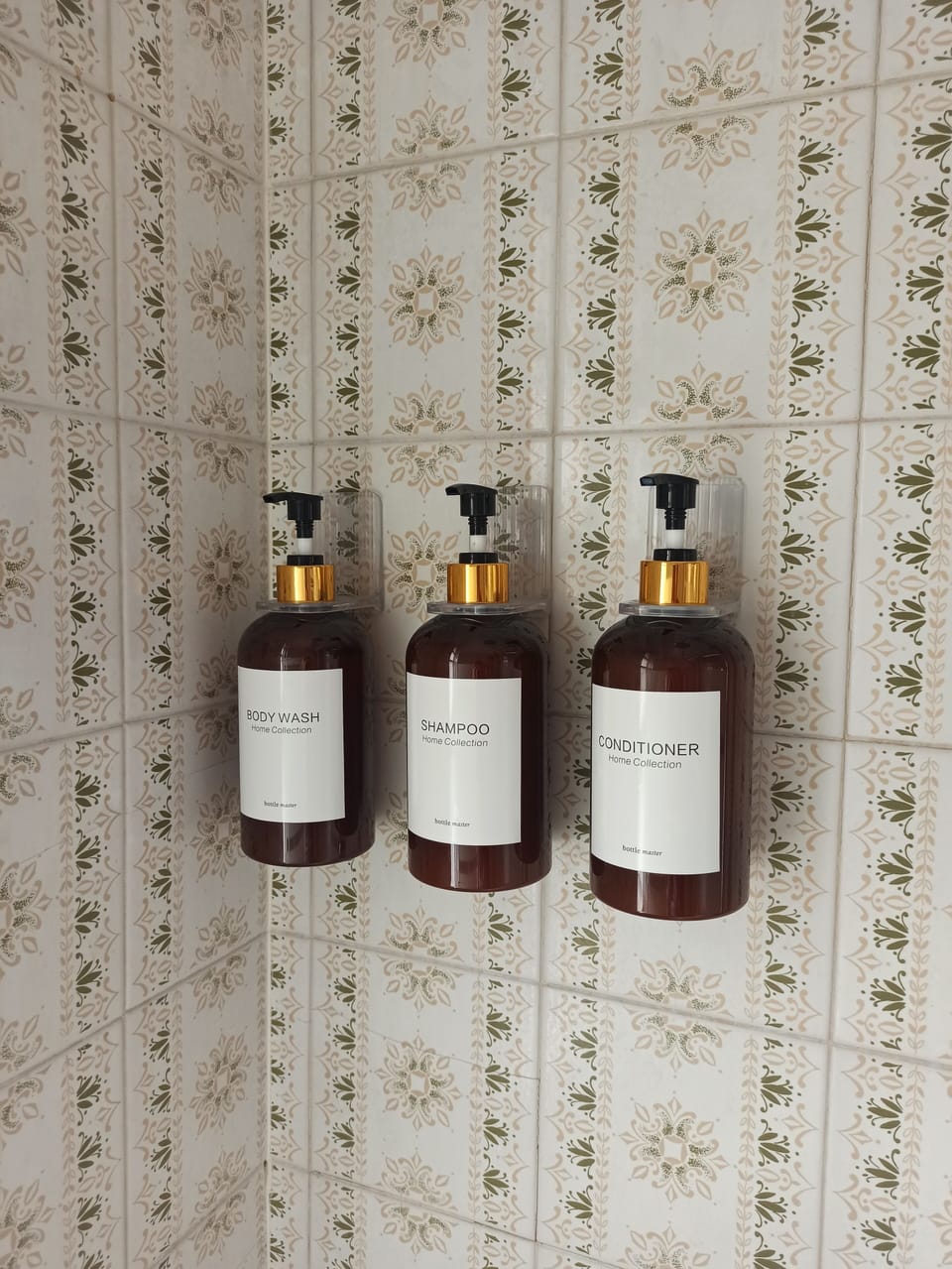 Bathroom amenities
