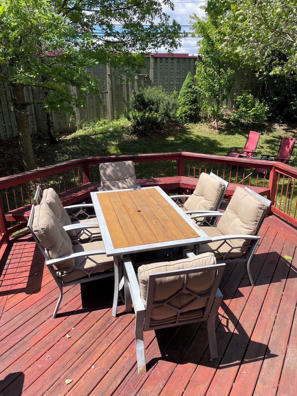 Fenced private yard