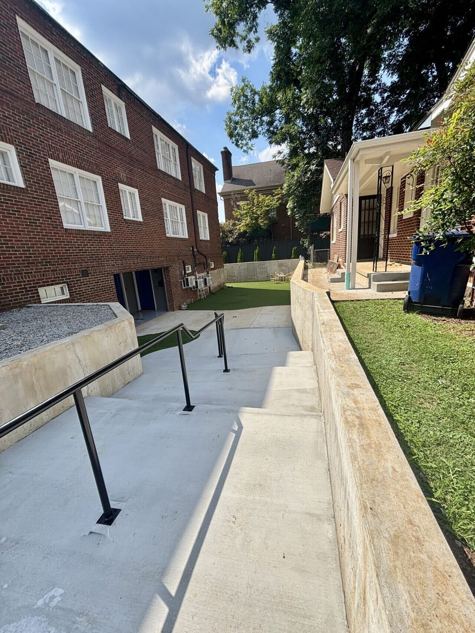 Clinton side stairs