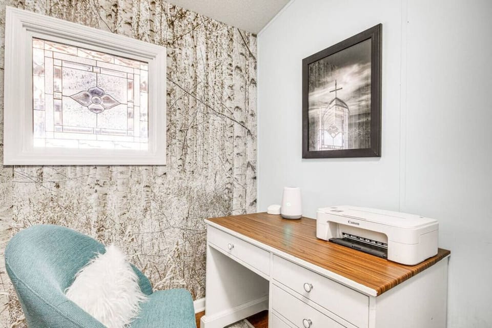 Office Area | Laptop-Friendly Workspace w/ Printer