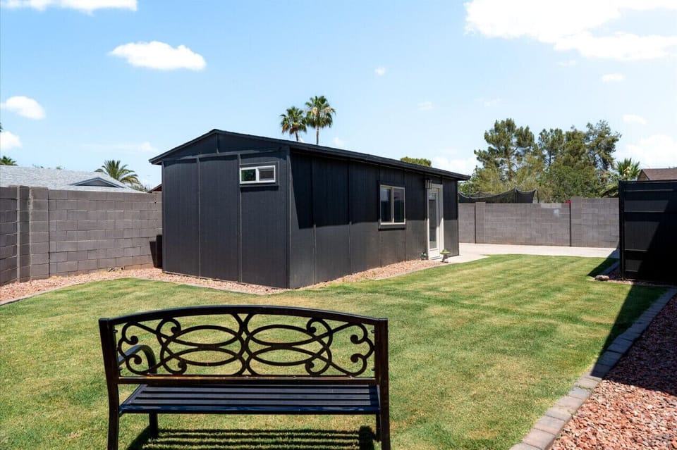 A stylish modern guesthouse tucked away in a quiet backyard retreat.