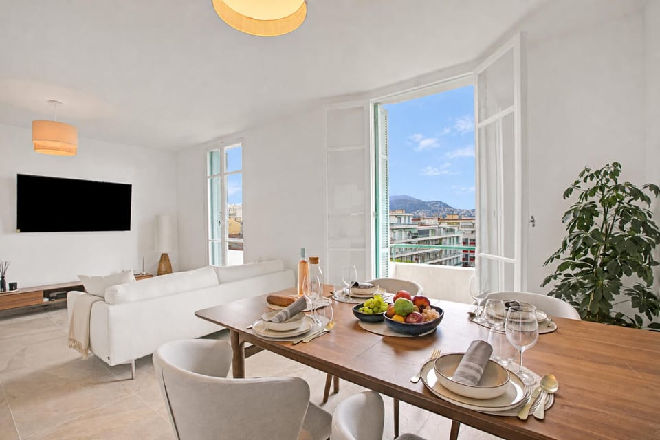 Living and dining room