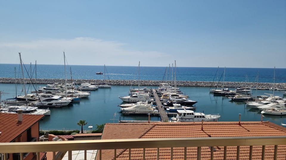 Marina