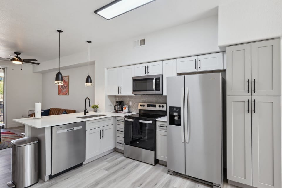 Fully equipped kitchen