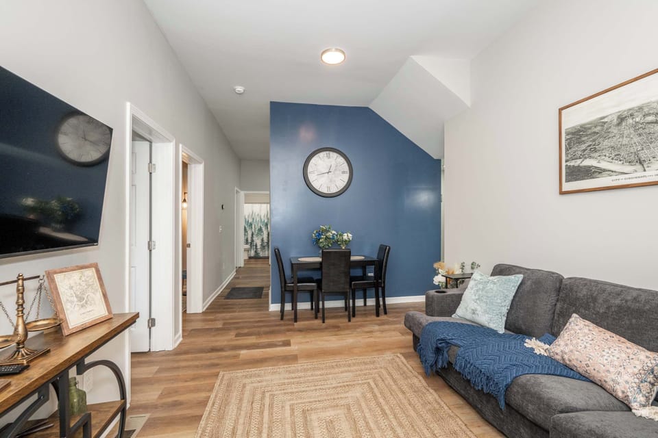 Queen City Retreat 1 awaits you 