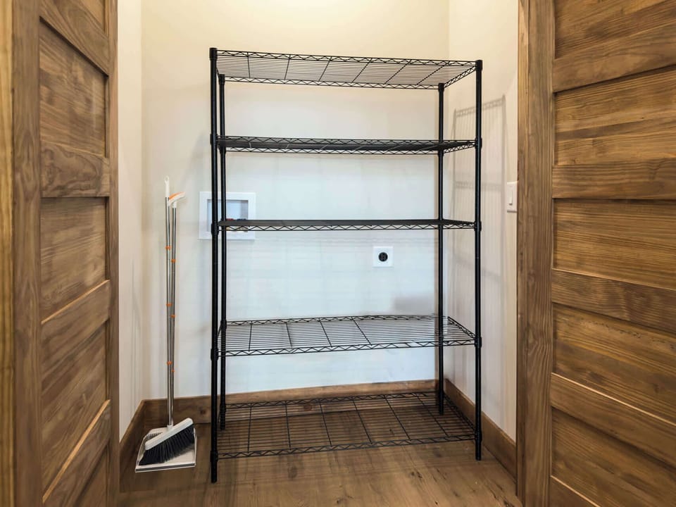Lots of pantry space