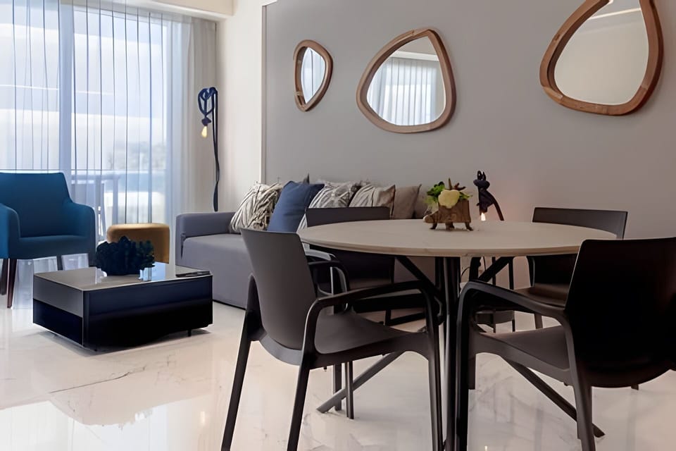 Seating area,Dining area,Living Room,TV and multimedia