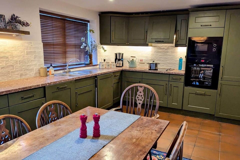 Huge Kitchen/Diner